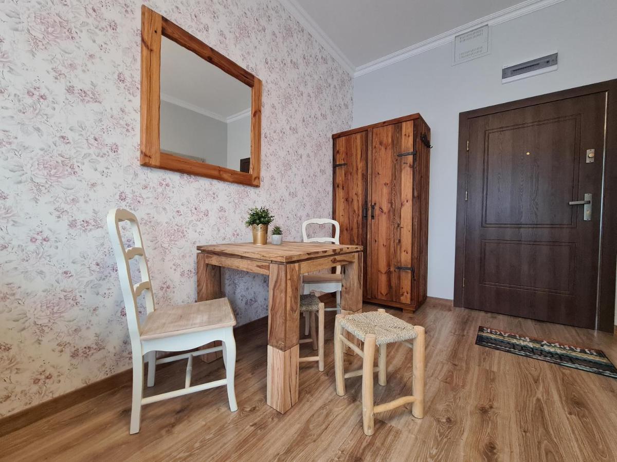 Apartament Starowka 8 Apartment Torun Luaran gambar